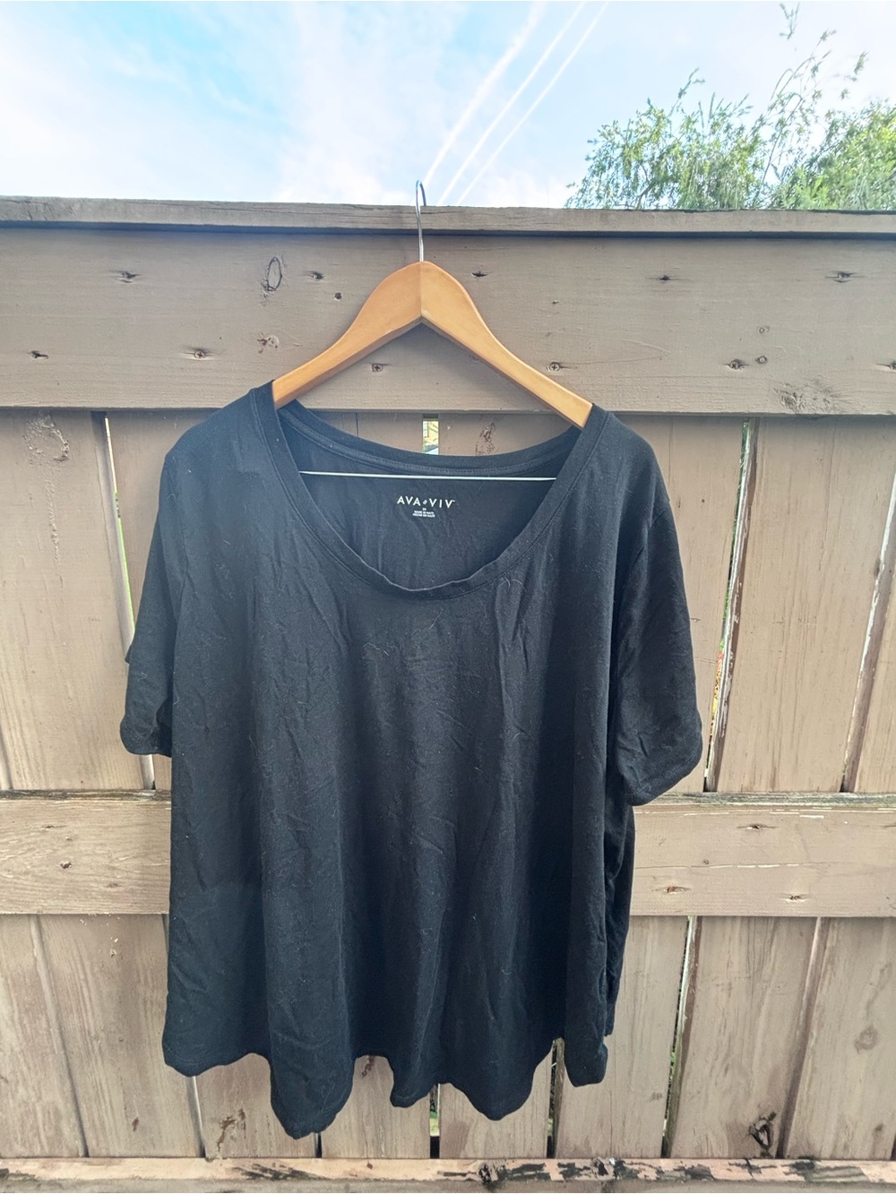 Ava & Viv Black Short Sleeve Crewneck Tee
